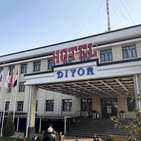 Diyor Hotel Marghilon Eksteriør bilde