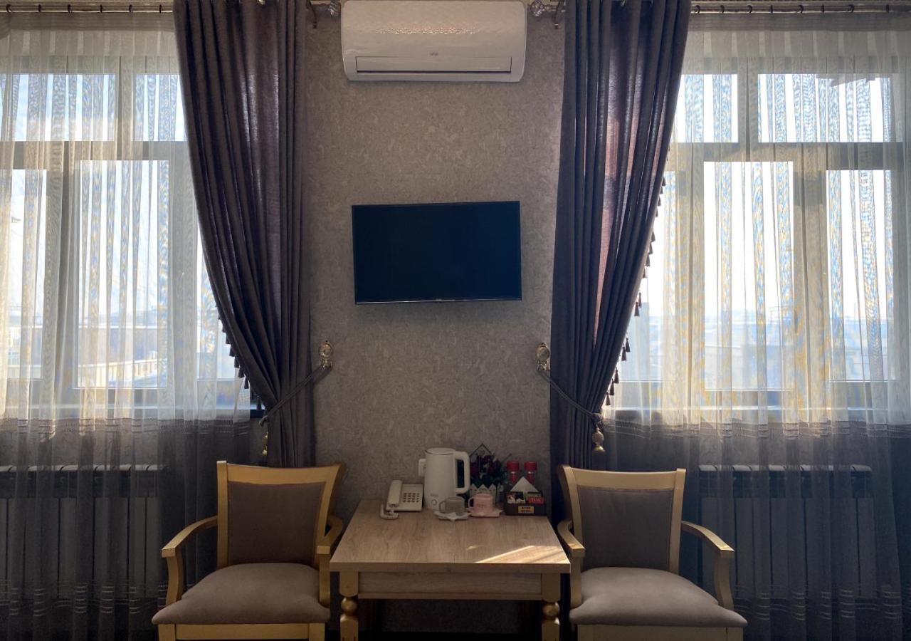 Diyor Hotel Marghilon Eksteriør bilde