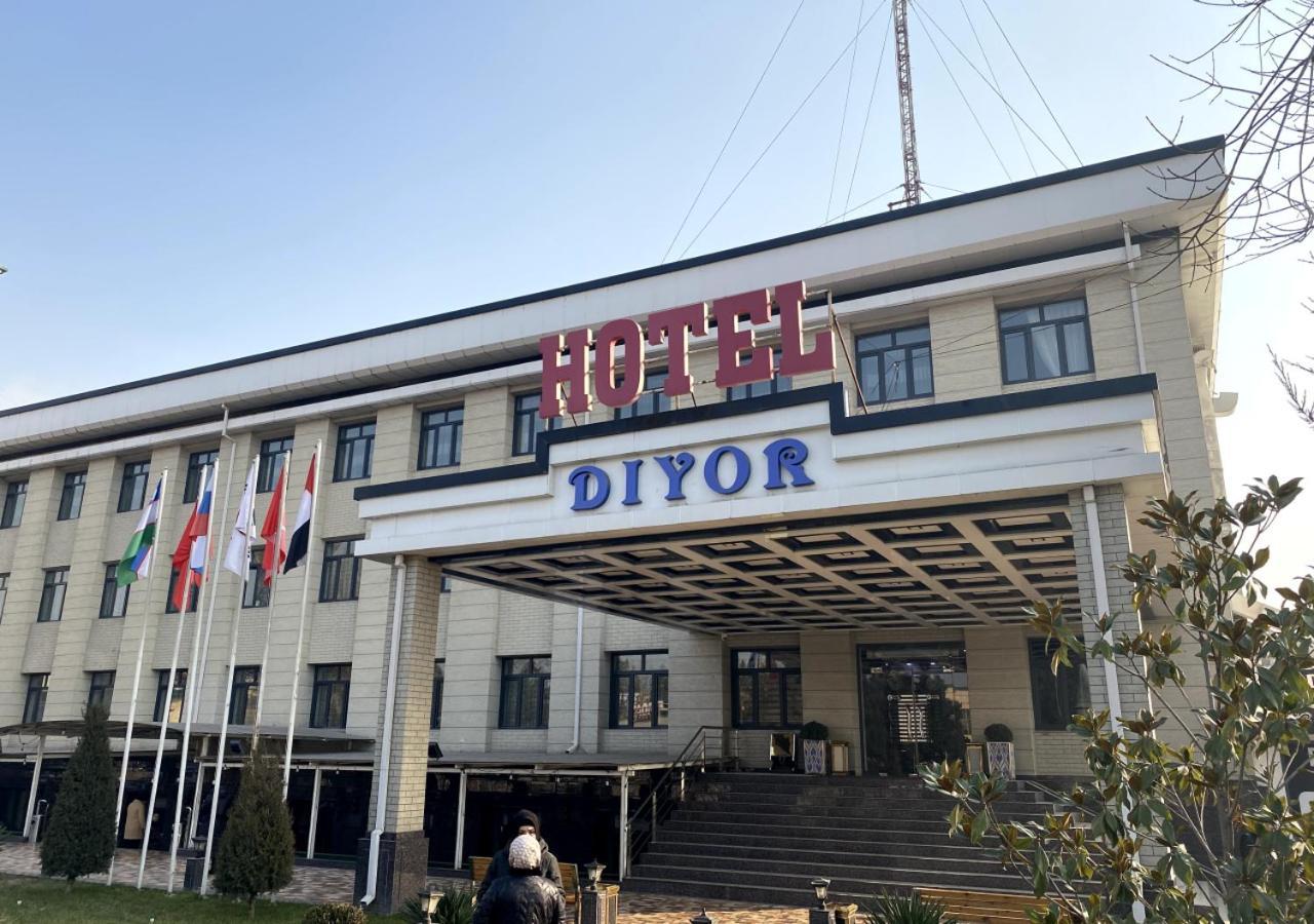 Diyor Hotel Marghilon Eksteriør bilde