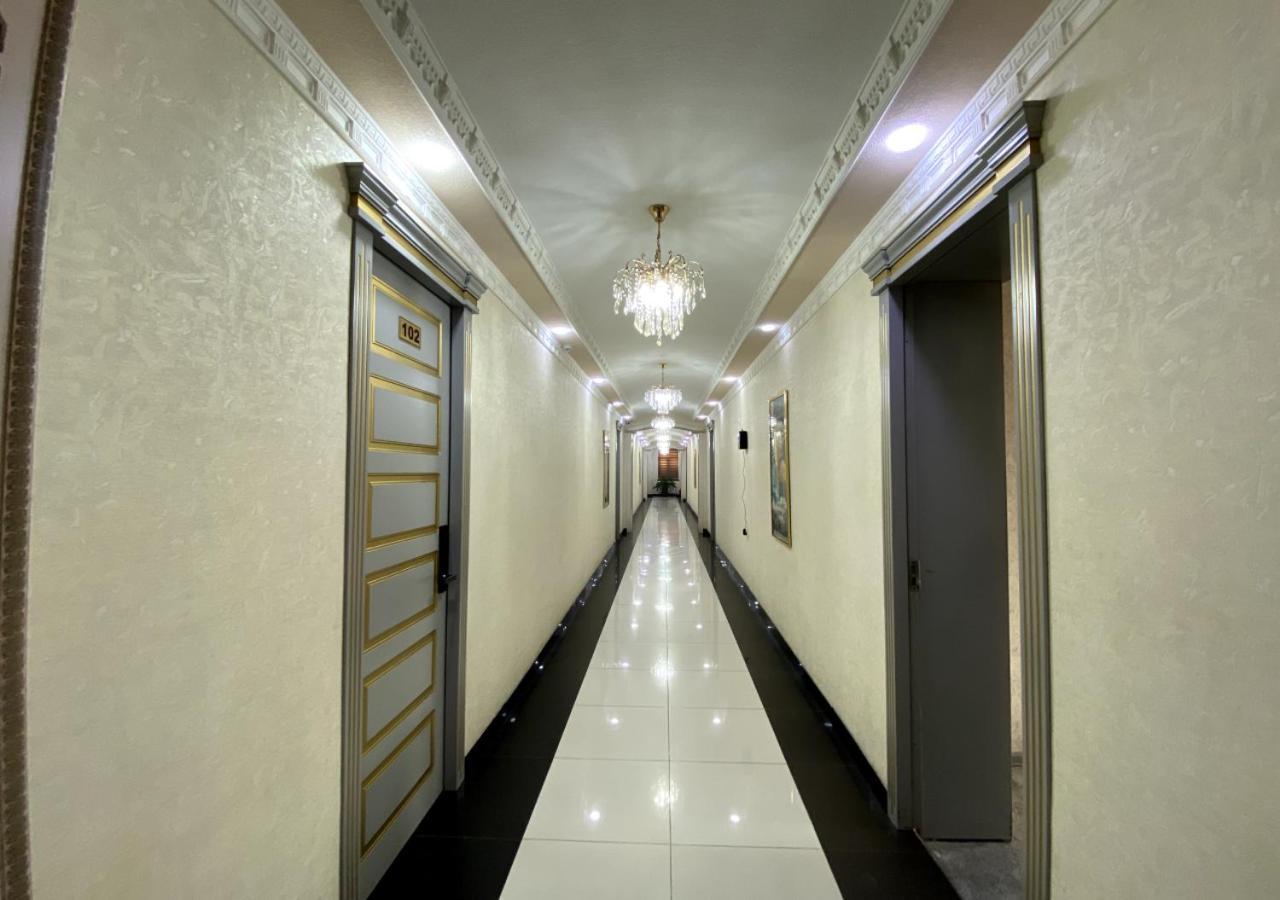 Diyor Hotel Marghilon Eksteriør bilde